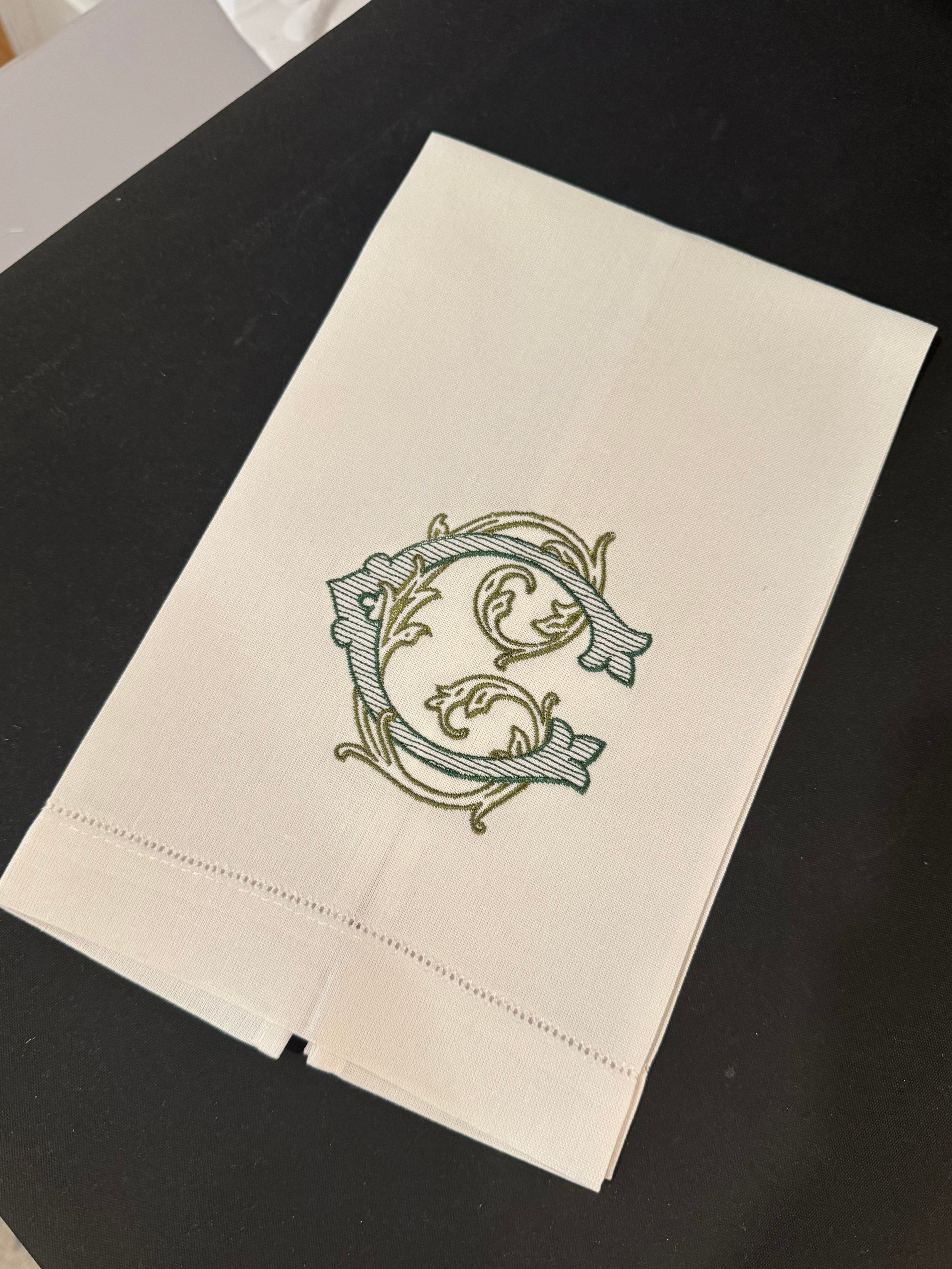 Single Initial Tea Towel in Vintage Vine Font